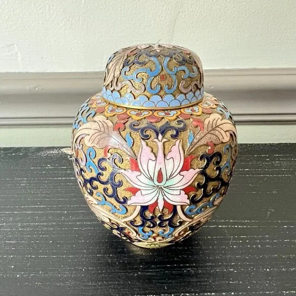 Vintage Chinese Cloisonné Enamel Floral Scroll Lotus Ginger Jar With Lid Etched - Picture 2 of 7